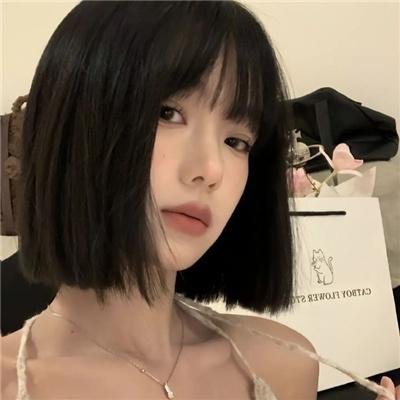 偷偷接吻